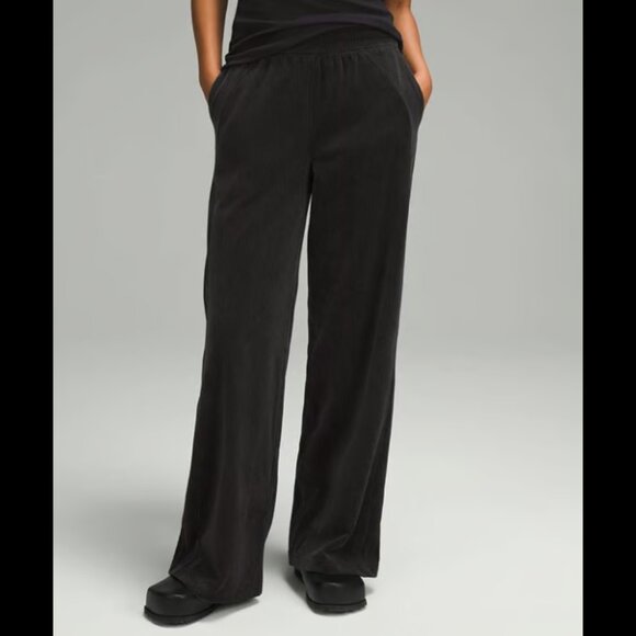 Lululemon Scuba Mid-Rise Wide-Leg Pant Velvet Cord Black Size 10 - Picture 1 of 9